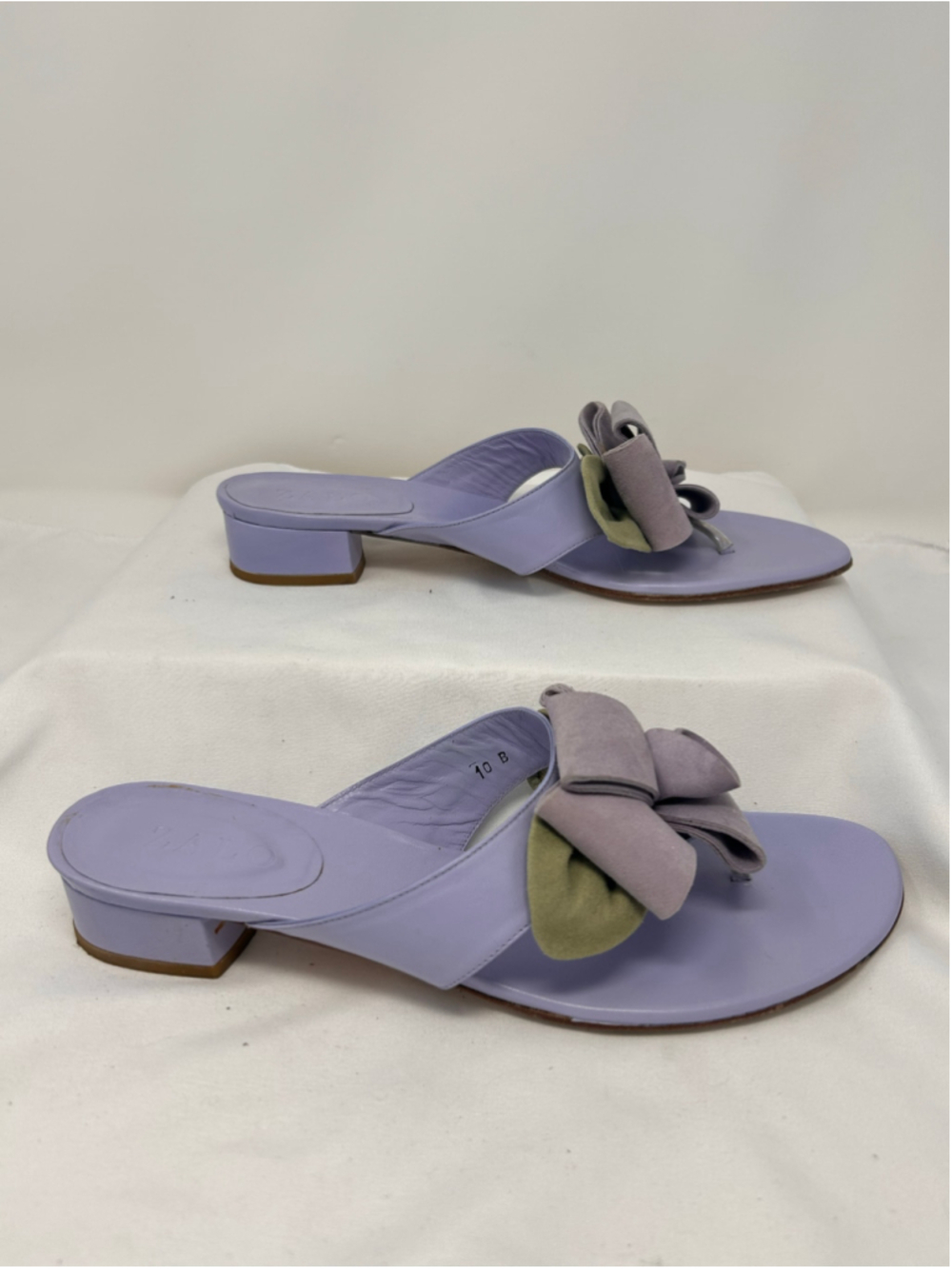 Zalo Made in Spain Lavender Leather Bow Thong Sandals Size 10B